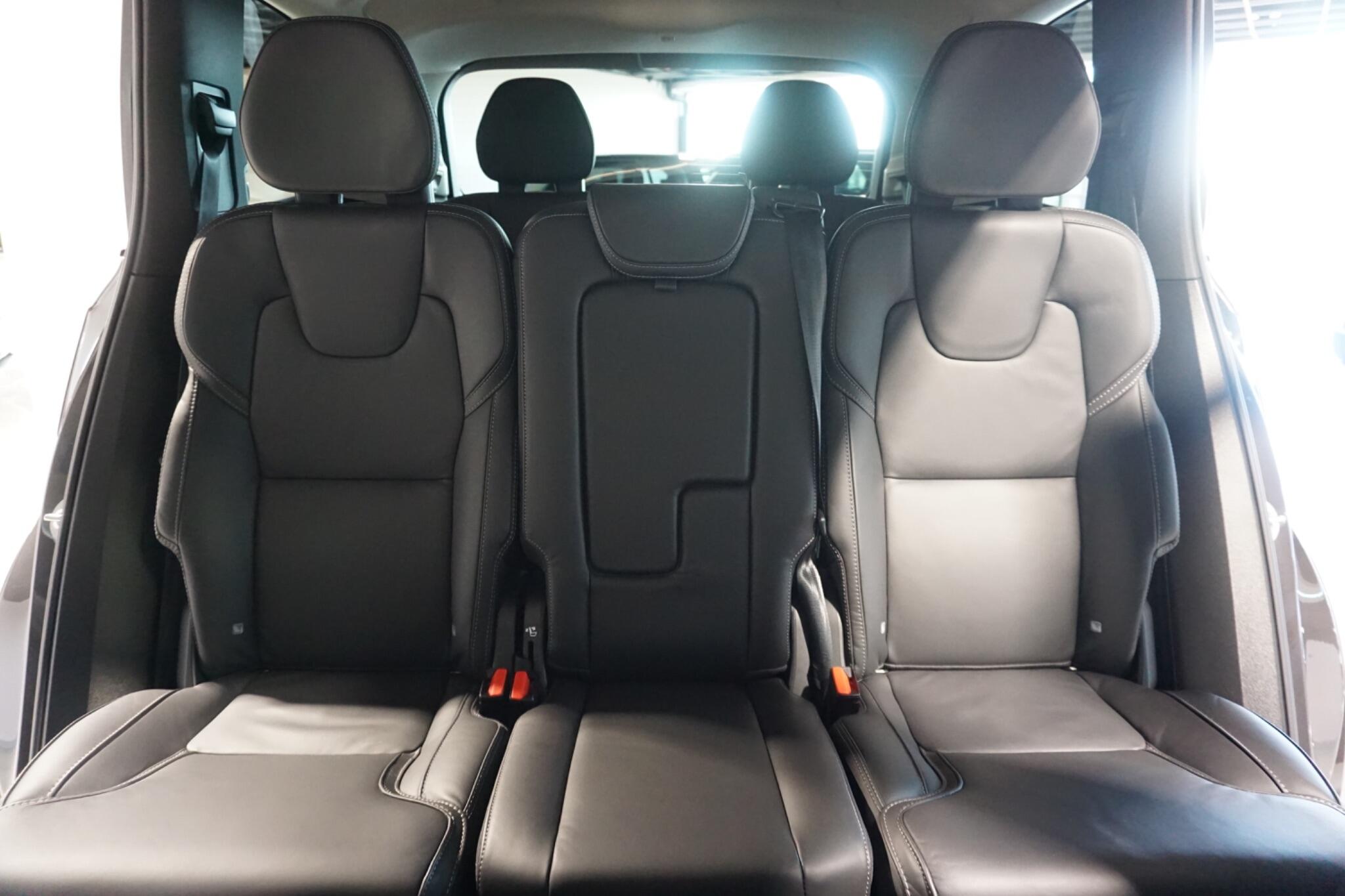 Volvo XC90 2.0 B5 MHEV Plus Edition SUV 5dr Petrol Hybrid Auto 4WD Euro 6 (s/s) (250 ps)